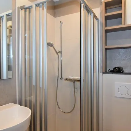 Klaus-groth-strasse 2, Whg 47 Apartment *